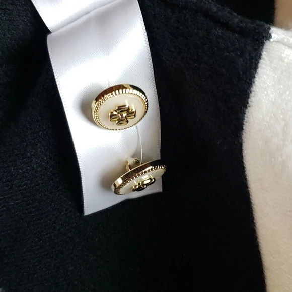 Adrienne Vittadini Women's Small Black & White Cardigan - Picture 11 of 11